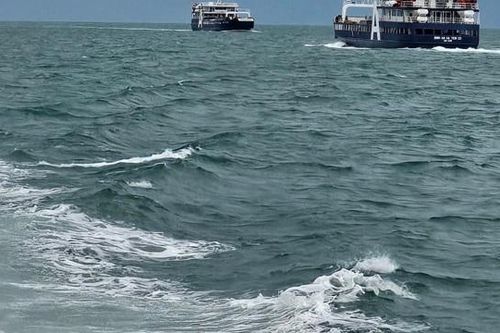 Hơn 700 du khách bị kẹt lại đảo Nam Du đã được 'giải cứu'