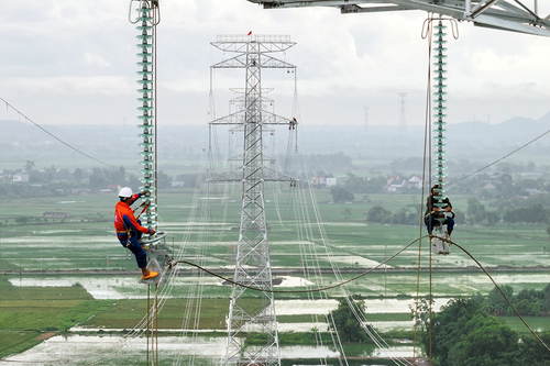 Trên công trường đường dây 500kV mạch 3 - Bài 2: Trong gian khó, ló sáng tạo