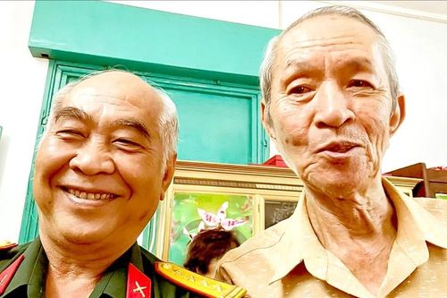 Thương tiếc anh Hai Lộc