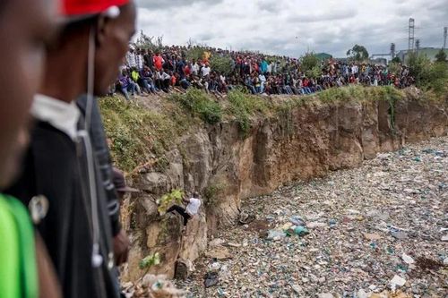 Rúng động Kenya: Bắt nghi phạm sát hại 42 phụ nữ, vứt thi thể ở bãi rác