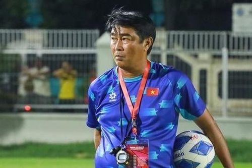 HLV Trần Minh Chiến chia tay đội tuyển U16 Việt Nam