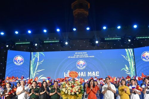 Khai mạc Trại hè Việt Nam 2024