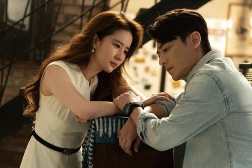 Giới trẻ nghĩ gì về 'yêu lành' thời hiện đại qua phim 'Câu chuyện hoa hồng'?
