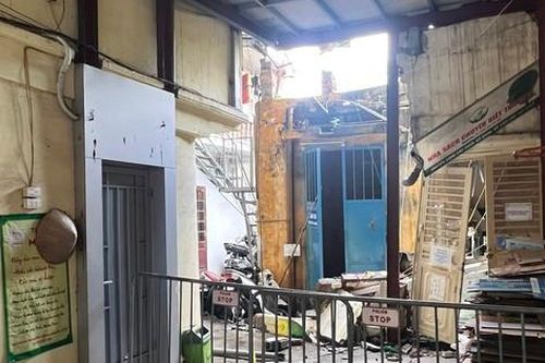 Khắc phục sự cố sụt lún giếng nước ngầm tại khu đông dân bậc nhất Thủ đô