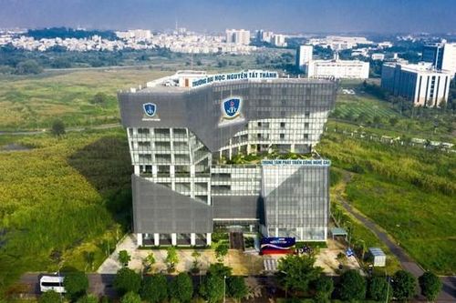 Ông chủ đứng sau Trường Đại học Nguyễn Tất Thành