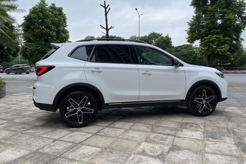 Đối thủ đáng gờm của Mazda CX-5, Honda CR-V giảm giá 120 triệu đồng tại Việt Nam