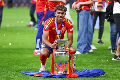 Top 10 cầu thủ trẻ thi đấu ấn tượng nhất EURO 2024