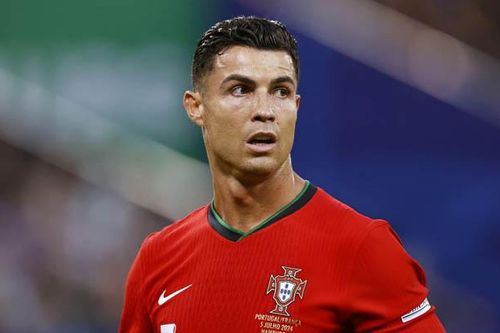 Ronaldo bị chê là tấm gương xấu cho giới trẻ