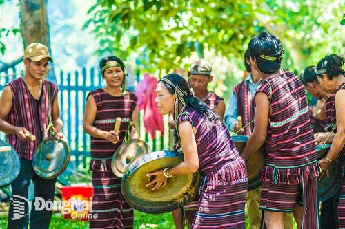 Bảo tồn và phát huy giá trị Lễ hội Sayangva