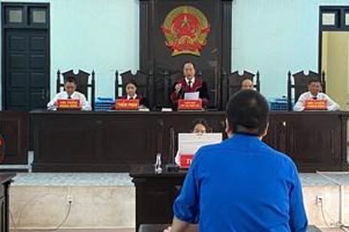Người cháu 'cố sát' chú và thím do mâu thuẫn lĩnh án