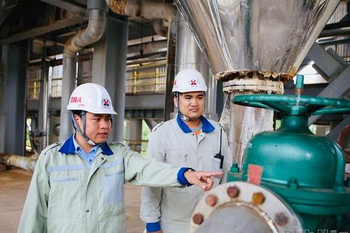 Cần mẫn học Bác ở Chi bộ Cô đặc - nước - khí nén