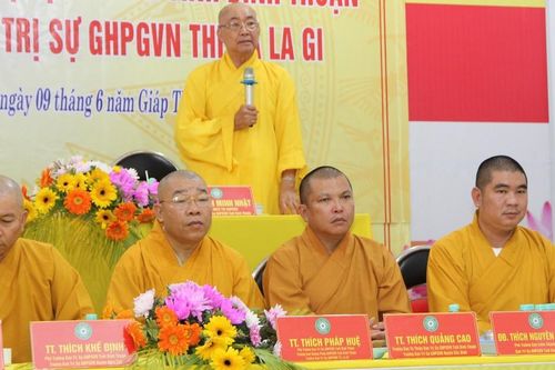 Bình Thuận: Ban Trị sự GHPGVN tỉnh thăm, sách tấn chư hành giả an cư tại TX.La Gi