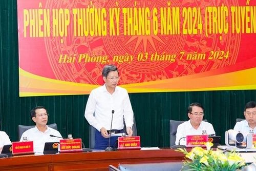 Điểm sáng trong khu vực, duy trì mức tăng trưởng cao