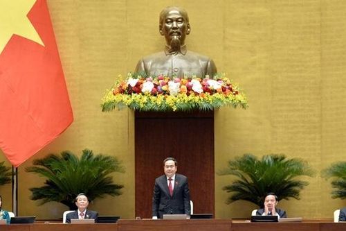 Chủ tịch Quốc hội Trần Thanh Mẫn ký ban hành 3 nghị quyết của Quốc hội