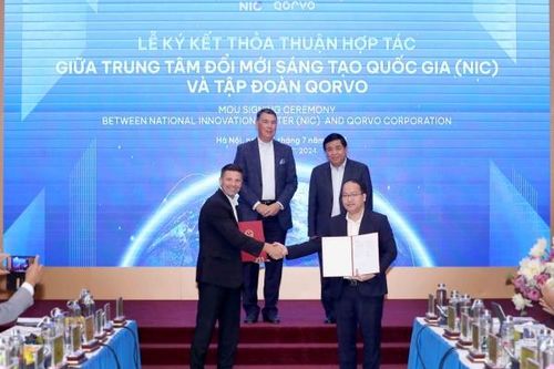 Tập đoàn Hoa Kỳ hỗ trợ Việt Nam đào tạo nhân lực ngành bán dẫn