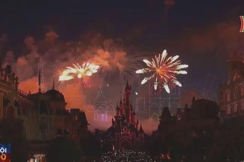 Disneyland Paris lập kỷ lục về màn trình diễn ánh sáng