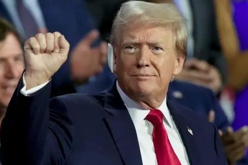 Ông Trump giới thiệu người liên danh tranh cử Phó Tổng thống