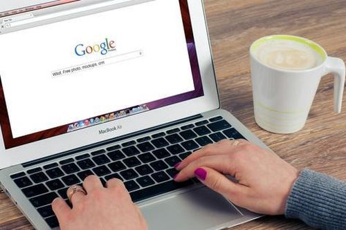 Thế hệ Z đang 'lật đổ' Google với AI?
