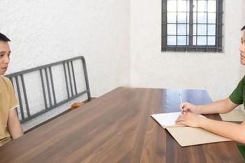 Bắt kẻ lừa đảo bán hàng điện tử qua mạng, chiếm đoạt hơn 130 triệu đồng