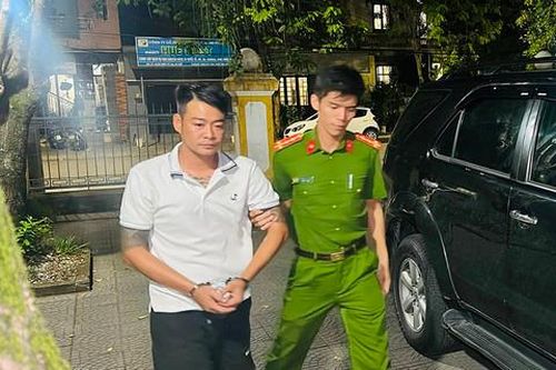 Nhờ người đứng tên mua ôtô và vay ngân hàng để lừa đảo