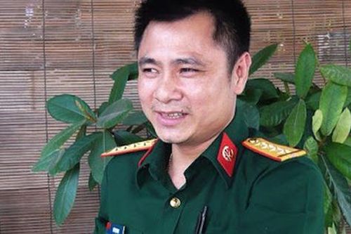 NSND là đại tá, phó giám đốc: Từng làm phụ hồ, xe ôm, giờ ở chung cư cao cấp nhưng không quen