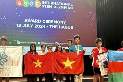 Học sinh Hà Nội giành HCV cuộc thi Toán và Khoa học quốc tế 2024