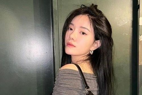 Lee Rayeon - người đẹp thu hút nhất show hẹn hò Đảo Thiên Đường
