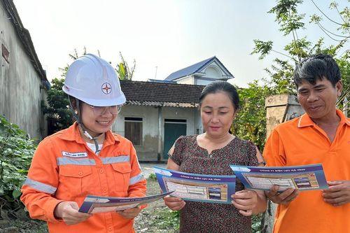 Tuyên truyền tiết kiệm điện là hoạt động đường dài, cần kiên trì, nhẫn nại