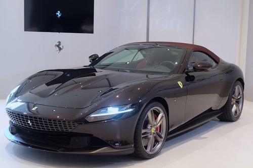 Chi tiết Ferrari Roma Spider vừa cập bến Việt Nam, giá từ 20 tỷ đồng