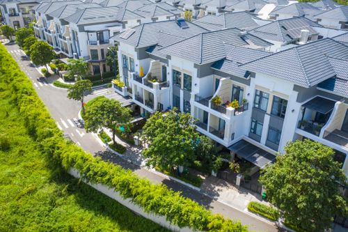 Dragon Capital giảm sở hữu tại Nam Long, Khang Điền
