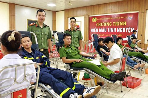 Tuổi trẻ Công an Quảng Trị hiến hơn 250 đơn vị máu cứu người