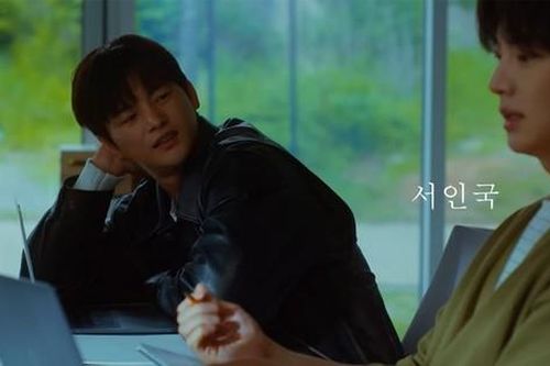 'Bộ đôi nam thần đam mỹ đời đầu xứ Hàn' bất ngờ hội ngộ sau 12 năm khiến khán giả 'choáng ngợp'