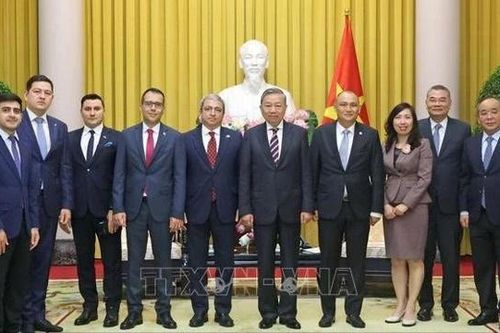 Chủ tịch nước Tô Lâm tiếp các Đại sứ Kazakhstan, Azerbaijan và Thổ Nhĩ Kỳ