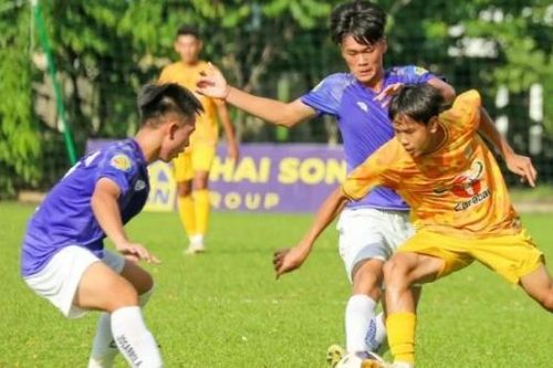 Xác định 8 đội góp mặt ở tứ kết U17 Quốc gia