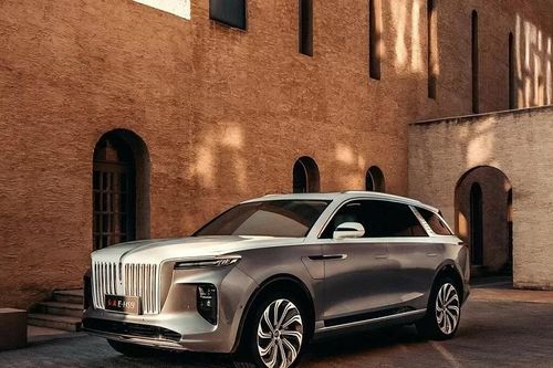 Cập nhật bảng giá xe hãng Hongqi mới nhất tháng 7/2024