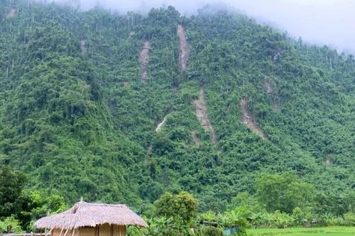 Công bố tình huống khẩn cấp về thiên tai tại thị trấn Lăng Can