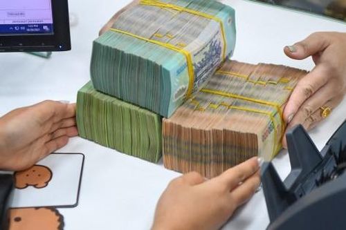 Bản tin 8H: Chủ tịch xã trình báo bị lừa hàng tỷ đồng
