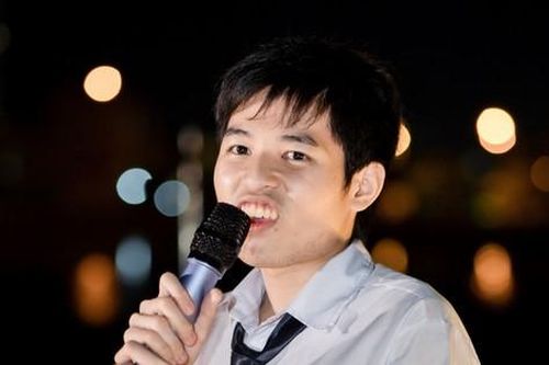 Đạt điểm gần tuyệt đối, Thủ khoa toàn quốc khối A1 tự nhận mình…'khờ'