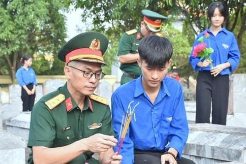 Xung kích tình nguyện, thiết thực tri ân