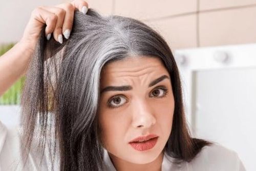 6 nguyên nhân khiến người trẻ tóc đã bạc trắng