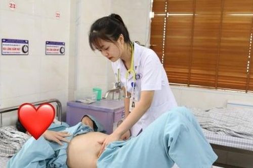 Phù nề toàn thân sau nhiều tháng uống thuốc nam không rõ nguồn gốc