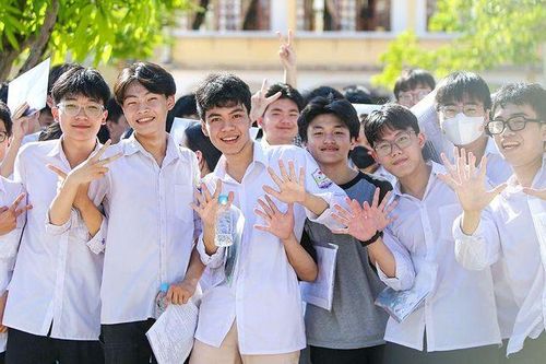 Thí sinh có điểm thi tốt nghiệp THPT cao nhất Hà Tĩnh là 56,6