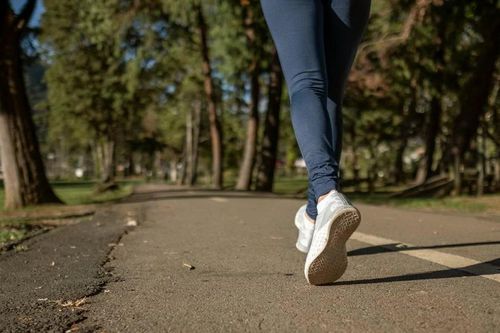 4 cách giúp việc đi bộ hằng ngày của bạn hiệu quả hơn