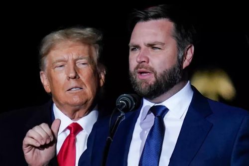 Vì sao ông Trump lựa chọn J.D. Vance cho vị trí 'Phó tướng'?