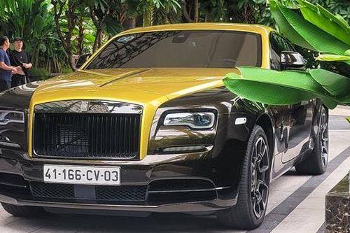 Cận cảnh Rolls-Royce Wraith Black Badge độc nhất Việt Nam