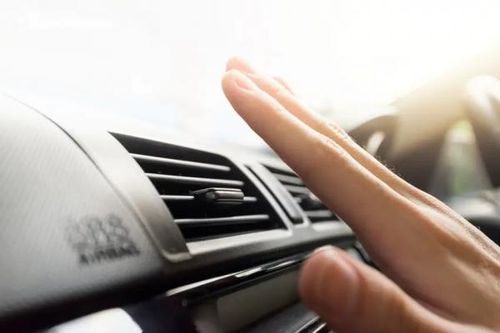 Những lưu ý khi sử dụng điều hòa ô tô vào mùa hè
