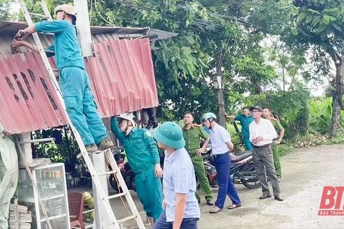 Thị xã Nghi Sơn mở đợt cao điểm ra quân giải tỏa hành lang an toàn đường bộ, đường sắt