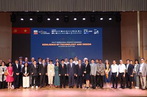 Gần 100 nhà khoa học thảo luận công nghệ và thiết kế thúc đẩy phát triển bền vững