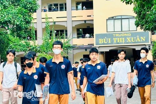 Nhiều trường tư thục có tỷ lệ tốt nghiệp trung học phổ thông 100%