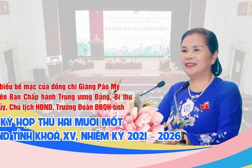 Khẩn trương cụ thể hóa các nghị quyết vào cuộc sống